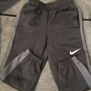 Nike, toddler grey jogger 4
